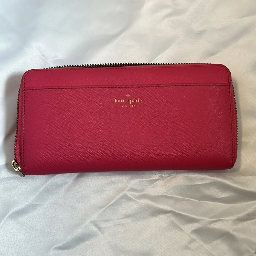 Kate Spade Wallet - Picture 8 of 10